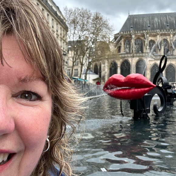 Meet your Posher, Cat - Picture 3 of 14